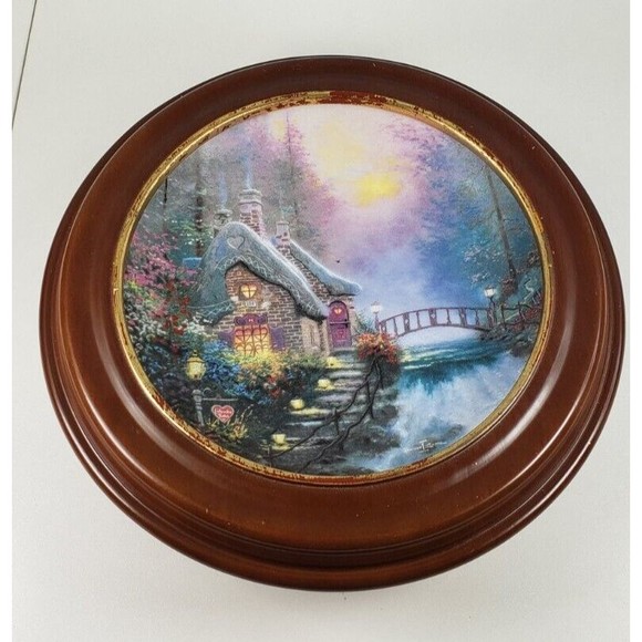Vintage 1993 Thomas Kinkade FALBROOKE COTTAGE Enchanted Cottages Round Plate - Picture 2 of 16